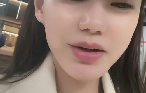 马筱梅正面回应儿子姓氏争议，直言：我有那么傻吗，消息全是假的