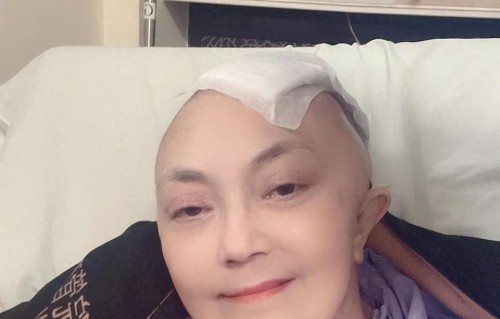 突发！香港著名女星因肺炎抢救无效离世，享年74岁