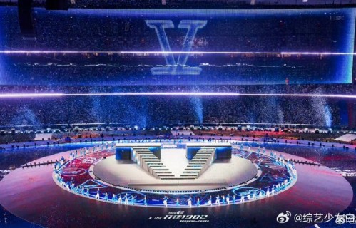 张杰鸟巢演唱会启用四面屏悬浮屏全地屏|星星|粉丝|幸福|舞台|美成