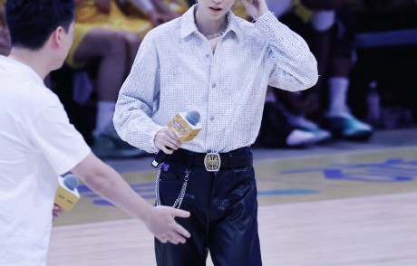 为什么说王俊凯粉丝的蓝海应援已经超越了粉丝文化本身？