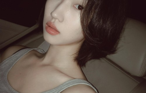 王佳怡《子夜归》蛇公角色出圈｜演技获赞引关注 