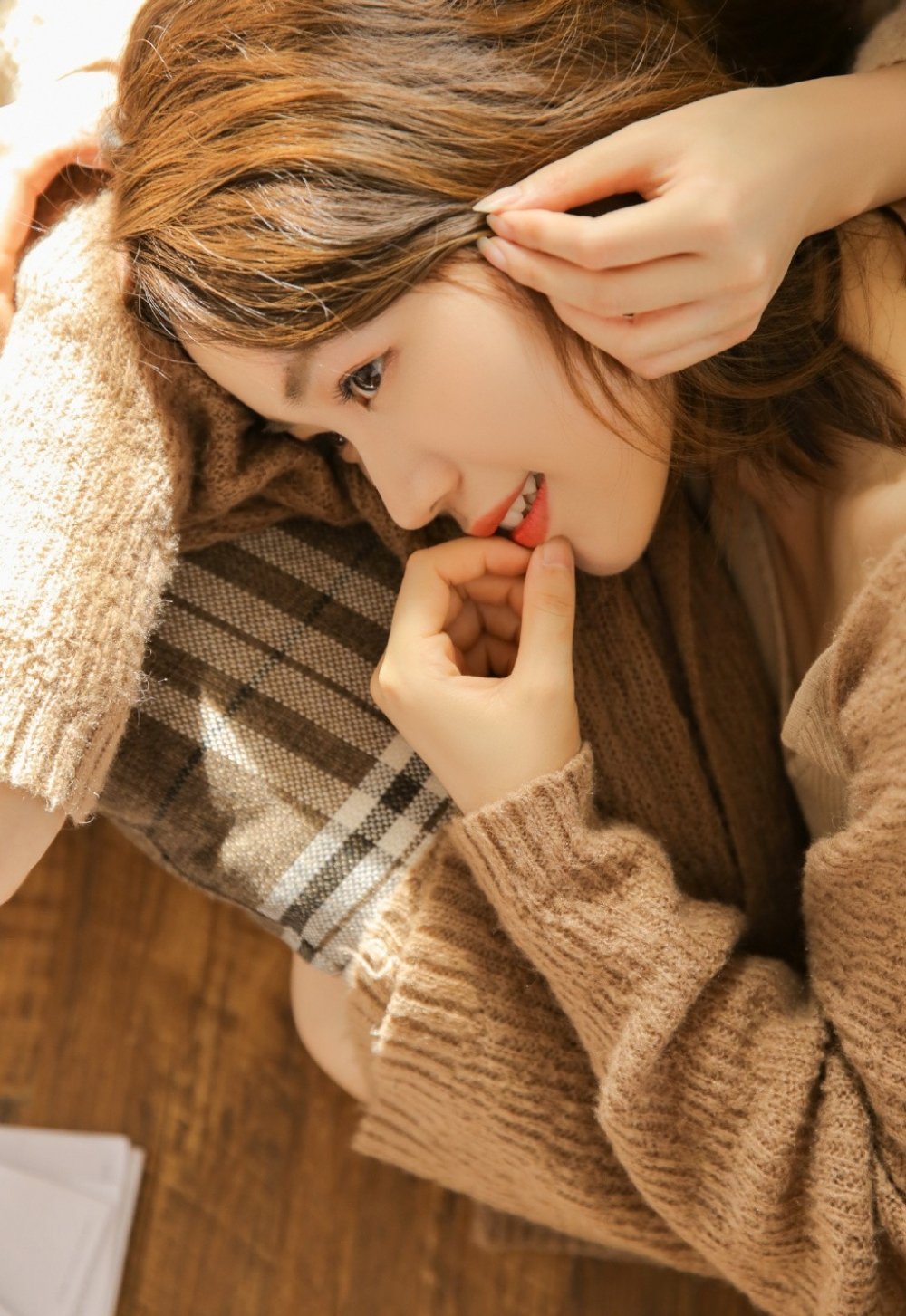 迪丽热巴在《白日提灯》里是如何演绎“小白兔”和“暴君”的双重身份的?