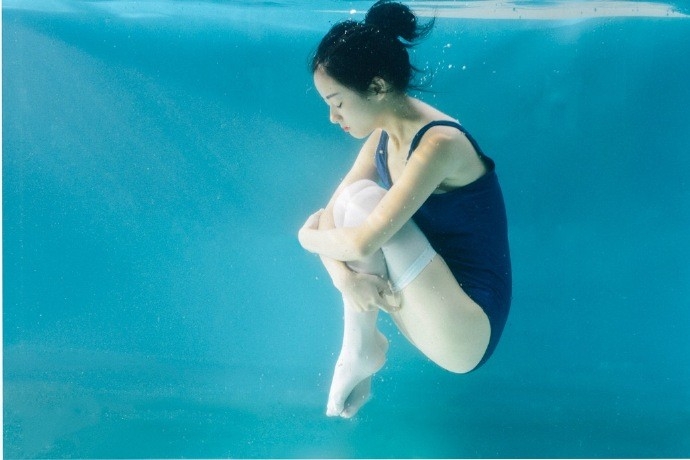 九成美硬刚实锤田栩宁孕期出轨,工作室脸肿到没法看