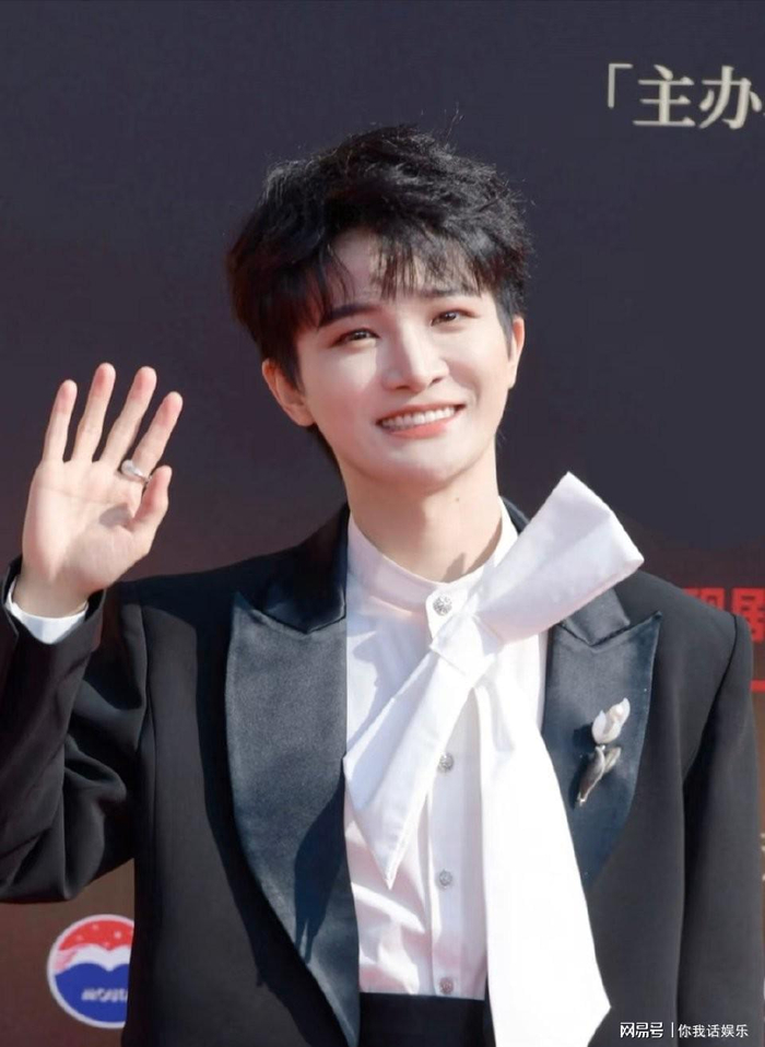 打开网易新闻 查看精彩图片