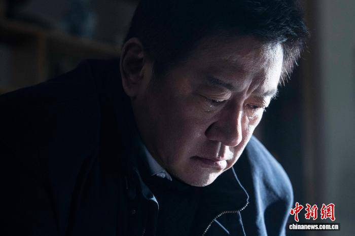 《方圆八百米》人物海报。剧方供图