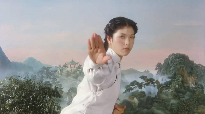 《吴爱花》AI MV截图