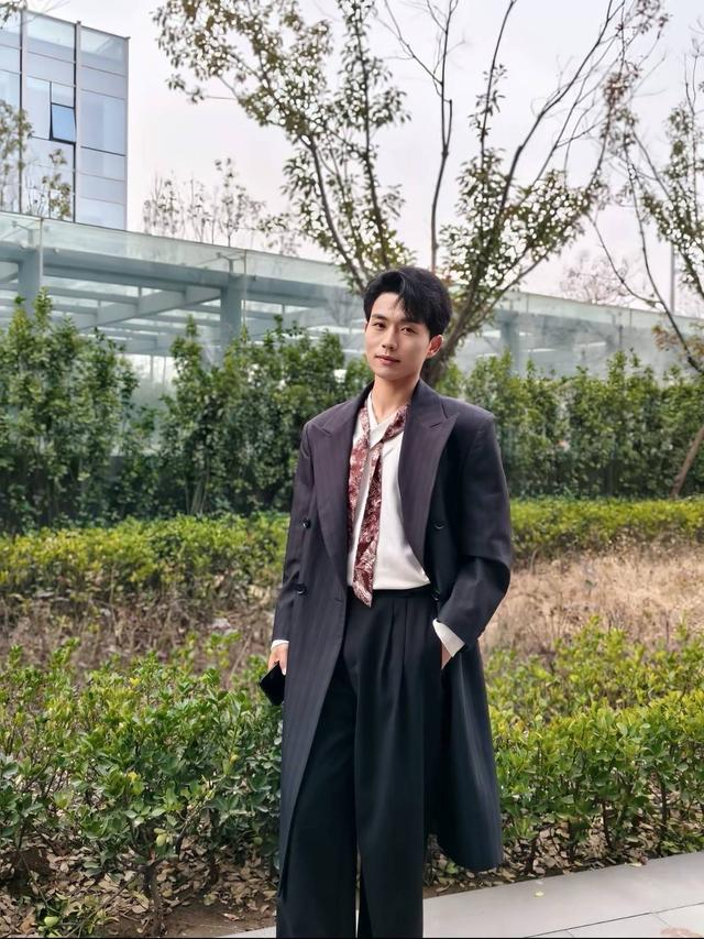  打开网易新闻 查看精彩图片 