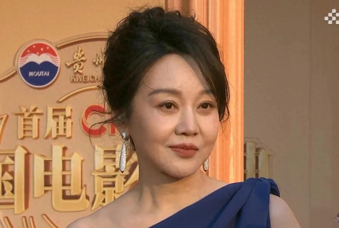 电影盛典明星怼脸生图:章子怡马丽脸部圆润,刘浩存王传君状态好